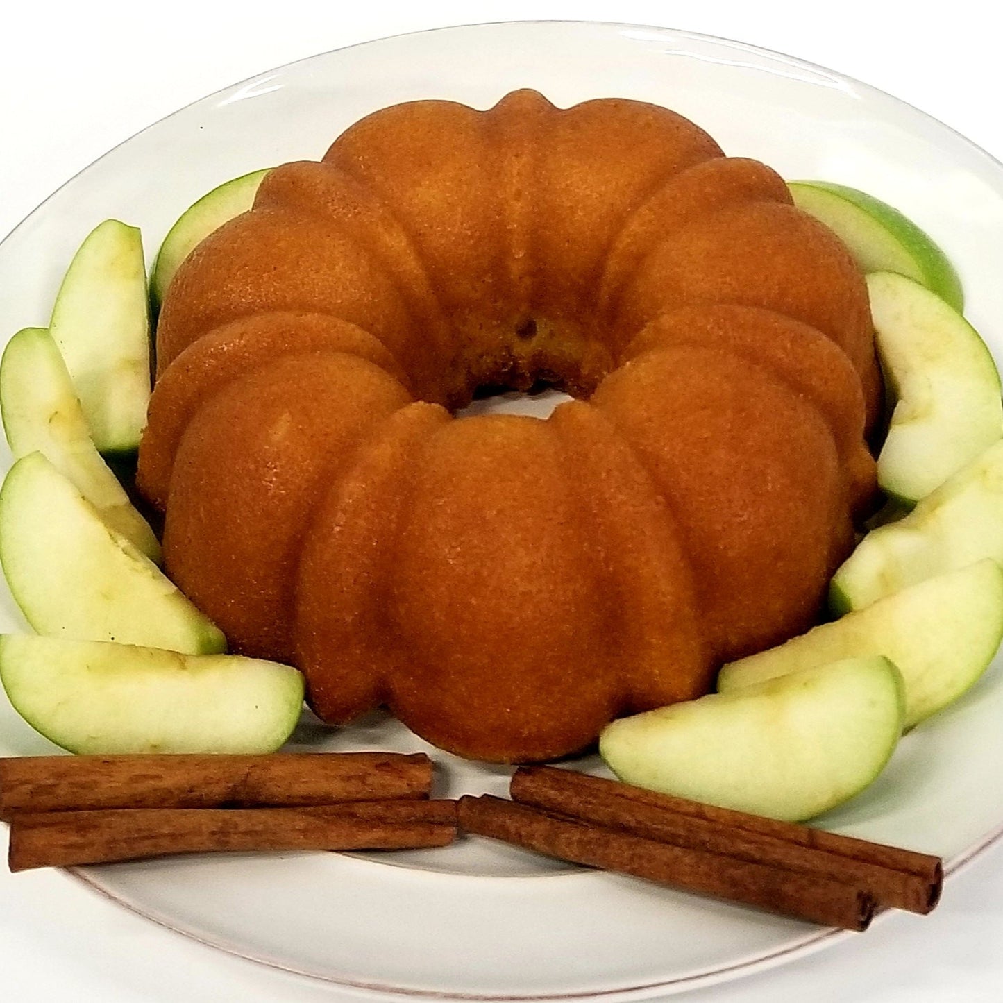 Apple Spice Cake - 24oz